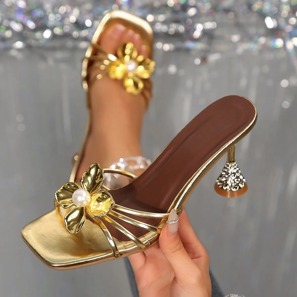 Vintage Fashion Heels - ヴィンテージメタルフラワー クリスタルコーンヒールサンダル サマーパールスクエアトゥドレスゴールドサンダル レディース プラスサイズ 35-43