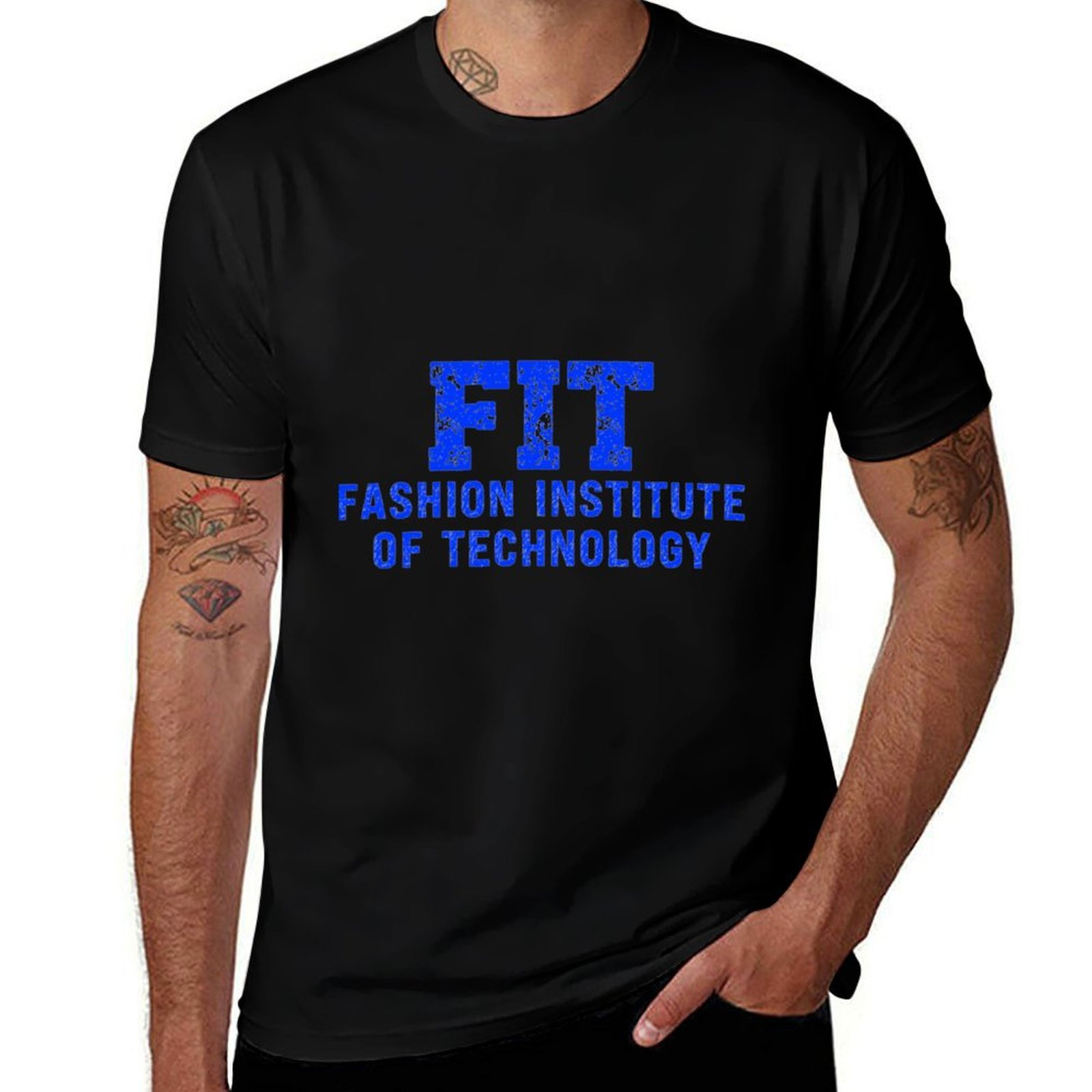 Vintage Fashion Font - ファッション・インスティテュート・オブ・テクノロジー FIT NYC - ヴィンテージ風ダメージ加工のカレッジフォントTシャツ メンズTシャツ