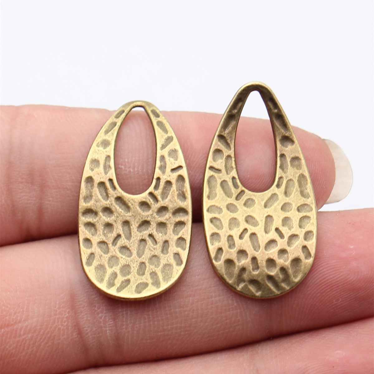 Vintage Fashion Blog - 10 個 34x18mm 5 色ハンマードティアドロップ幾何学チャーム手作りジュエリー作成アクセサリー