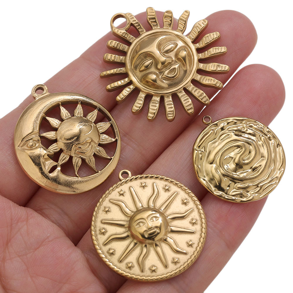 5 個 PVD ゴールドチャームステンレス鋼サンチャームヴィ - Vintage Fashion Blog のレビューと価格