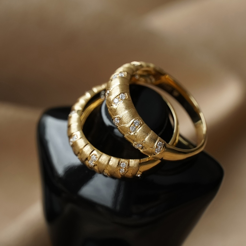 Aazuo ファインジュエリー リアル 18K イエローゴー - Vintage Fashion Rings のレビューと価格