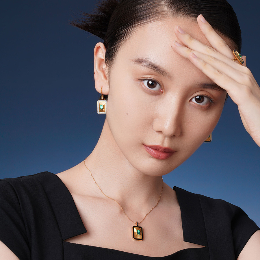 若い女性向けヴィンテージ高級グリーンサファイアリング、ダイヤ - Vintage Fashion Rings のレビューと価格