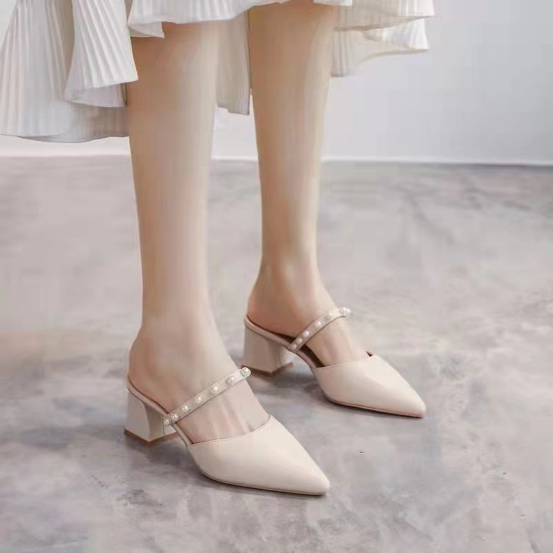 レディースヴィンテージポインテッドトゥミュールチャンキーブロ - Vintage Fashion Heels のレビューと価格