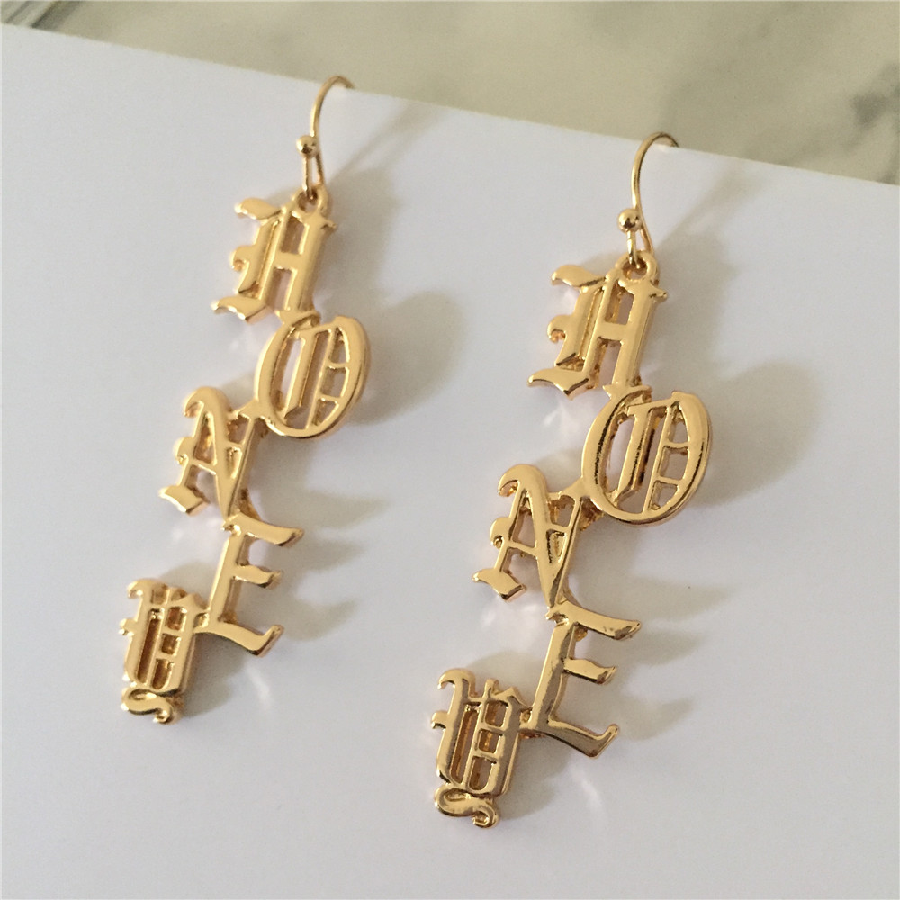 スーパーユニークなゴールドカラーのゴールド英語フォント垂直ハ - Vintage Fashion Font のレビューと価格