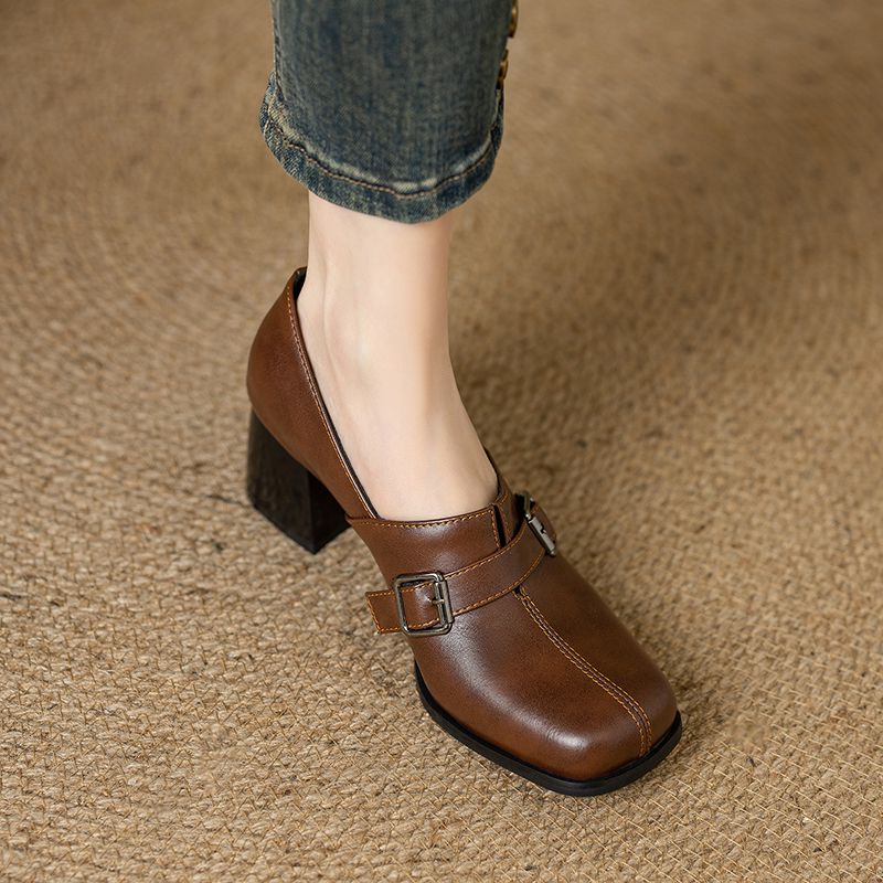 Girseaby ヴィンテージ女性パンプススクエアトゥブロッ - Vintage Fashion Heels のレビューと価格
